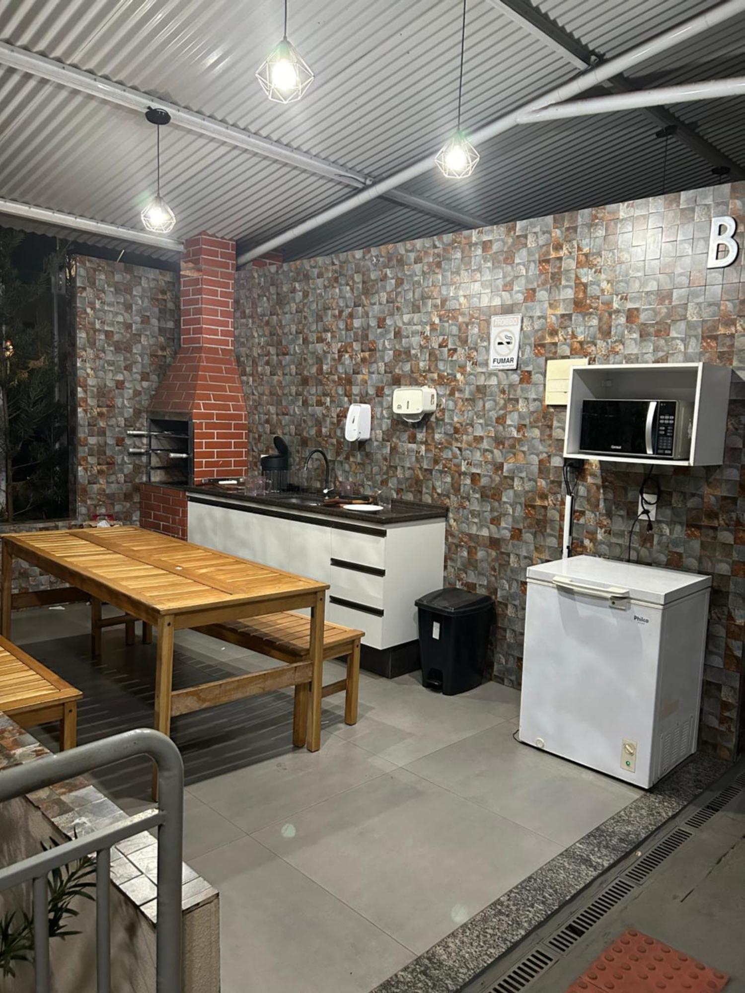 Ap Completo Vista Para Rua Arcond Wifi Piscina Londrina Buitenkant foto